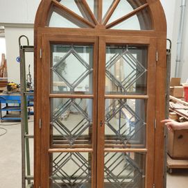 Holzfenster - Burgruine Harbke - Verglasung
